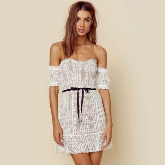 For Love And Lemons Dresses & Skirts - For Love & Lemons Womens Size M Dakota Mini Dress Lace Belt Black NWT